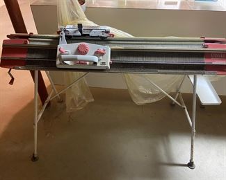 PASSAP dual Matic weaving/knitting machine.....made in Switzerland. We already carried it up to the garage so it's an easy load into your automobile!