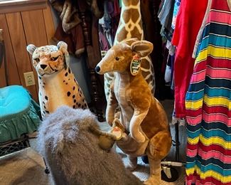 More Large stuffed animals 