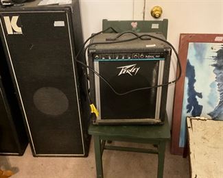 Peavey speaker in green chair