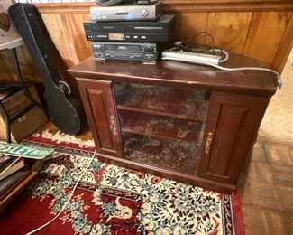 Electronics cabinet, Banjo in case