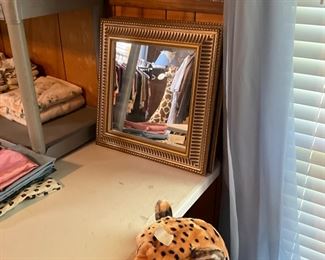 Two mirrors & -lush cheetah