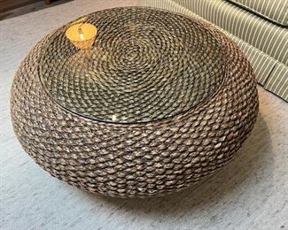 Coffee Table (close)