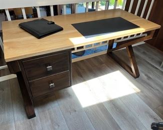 Modern Office Desk