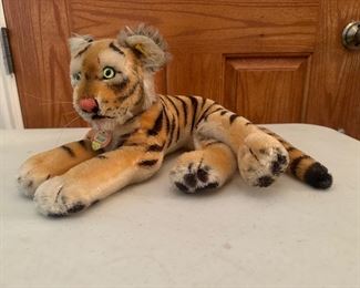 Vintage Steiff plush tiger cub!