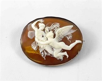 Fine Antique 10K Gold Cameo Nymph Cherub Brooch Pin
