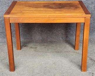 Mid Century Modern Danish Vejle Stole Teak Side Table Mobelfarik Monster Beskytett 166/1975

