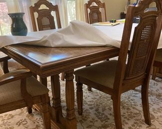 Dining Table 6 chairs