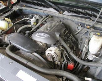 2005 Silverado 2500 HD ( 6.0 Engine ) 2 Wheel Drive 55,457 Org. Miles