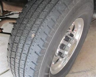 2005 Silverado 2500 HD ( 6.0 Engine ) 2 Wheel Drive 55,457 Org. Miles