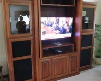 Oak Entertainment Center. (TV Not For Sale. For Display Only)