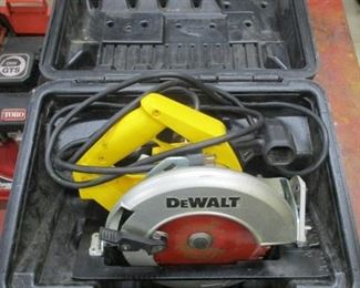 Dewalt Circular Saw