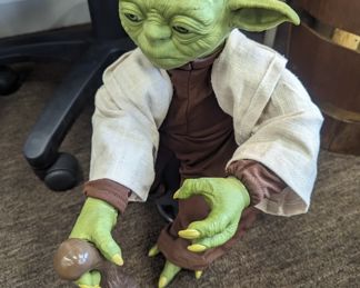 Animatronic Yoda