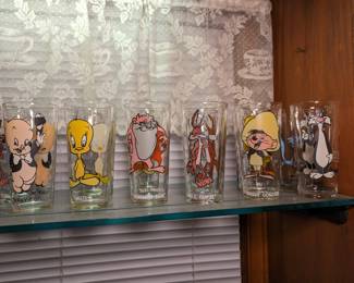 Looney Tunes Glasses