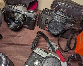 Canon FTB, Minolta XE7