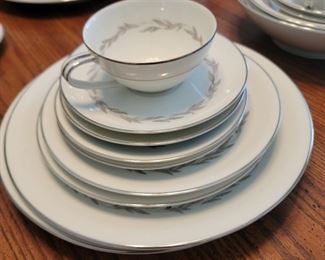 Noritake China - Graywood
