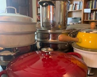 Cookware used for cooking food