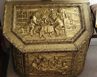 Antique brass mounted coal/fire bucket 