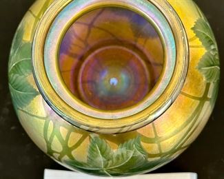 Rare Beautiful Louis Comfort Tiffany Favrile Glass Vase, Signed  by LC Tiffany 6"dia x 6.5"H.  Perfect condition.