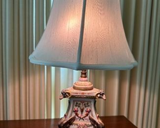 Beautiful  Vintage porcelain table lamp