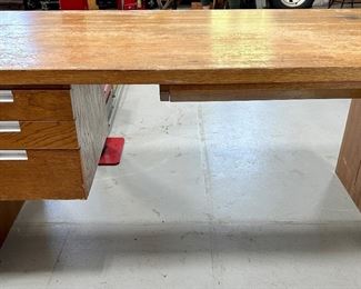 Vintage MCM (Mid Century Modern) Parsons Office Desk 