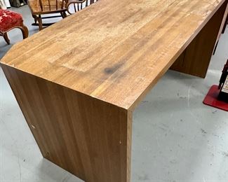 Vintage MCM (Mid Century Modern) Parsons Office Desk 