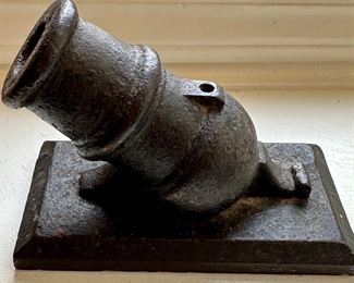 Cast Iron Signal Cannon
