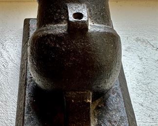 Cast Iron Signal Cannon