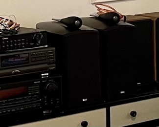 Bowers & Wilkins 805 Nautilus speakers