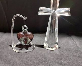 2 Glass Decor Pieces Cross and an Angel Heart