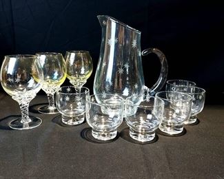 Mid Century MCM Atomic Glass Pitcher with 9 Glasses