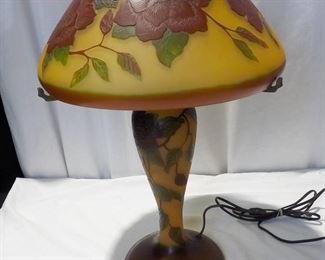 Spectacular Art Nouveau d Argental Cameo Glass Table Lamp from Early 20th Century