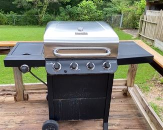 I haven't seen a grill this fantastic since the last time I hung out with Lil Wayne.