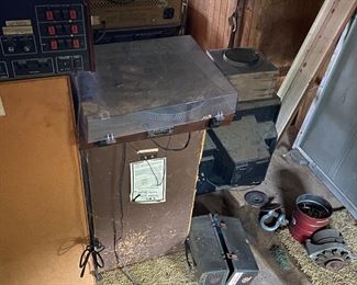 I hope Beck shows up in Bridgeport because we have at least two turntables and a microphone.