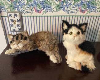 These feel like real cat fur and creep me out to no end.