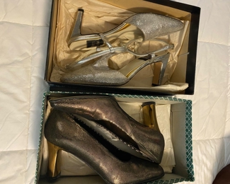 Lots of shoes and purses.