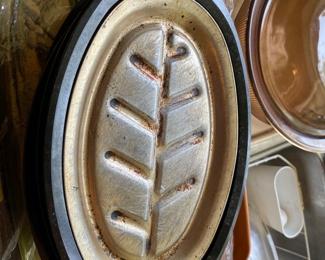 Various food presentation options.