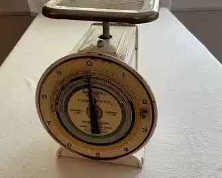 Vintage Scale