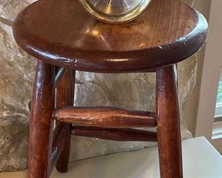 Hampton Clock Wood Stool