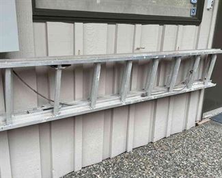 Heavy Duty Extension Ladder