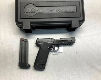 NIB S&W M&P 22MAG.