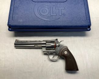 COLT "PYTHON" STAINLESS 357 MAG.