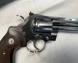 COLT "PYTHON" STAINLESS 357MAG.