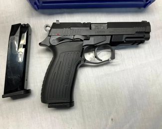 W/ RAILING AND 2 MAGS