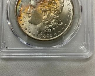 CLOSEUP VIEW RAINBOW TONED