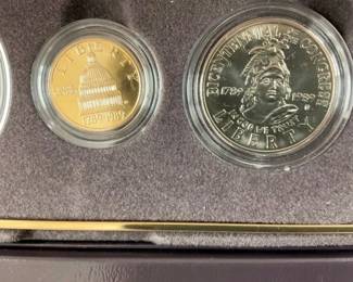 1/2 DOLLAR BICENNITIAL SILVER COIN