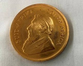 CLOSEUP VIEW OTHERSIDE