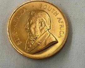 CLOSEUP VIEW OTHERSIDE