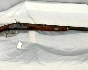 EARLY BLACK POWDER RIFLE