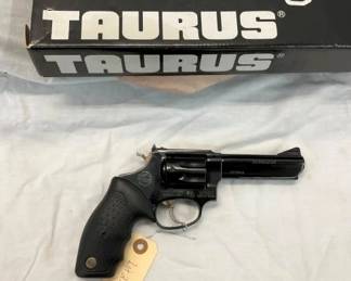 TAURUS MOD. 941 22 MGA. NIB