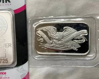 CLOSE UP VIEW .999 SILVER